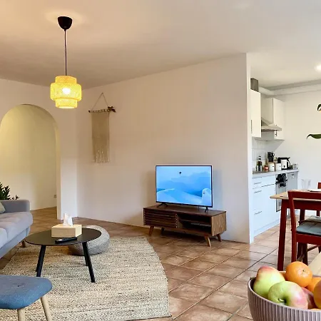 Design With Garden Perfect For 4 - Nespresso, Tv - 50m To Lake Wesslinger See, Worthsee, Ammersee, Pilsensee - A96 - S8 To Munich